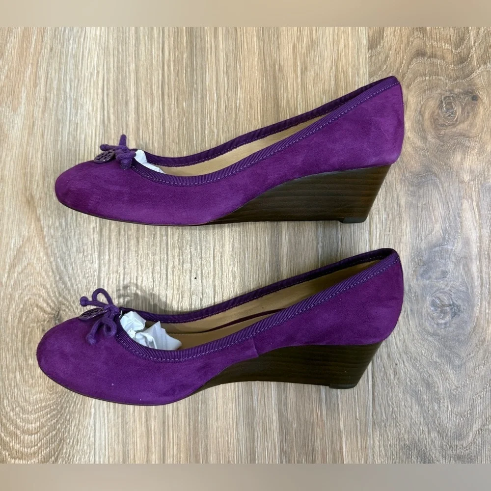 Tory Burch Size 6.5M Purple Suede Wedge Ballet Flats